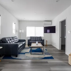 Bungalow W Free Parking 4 Min From Sofi, 8min From Airport , Los Angeles United States